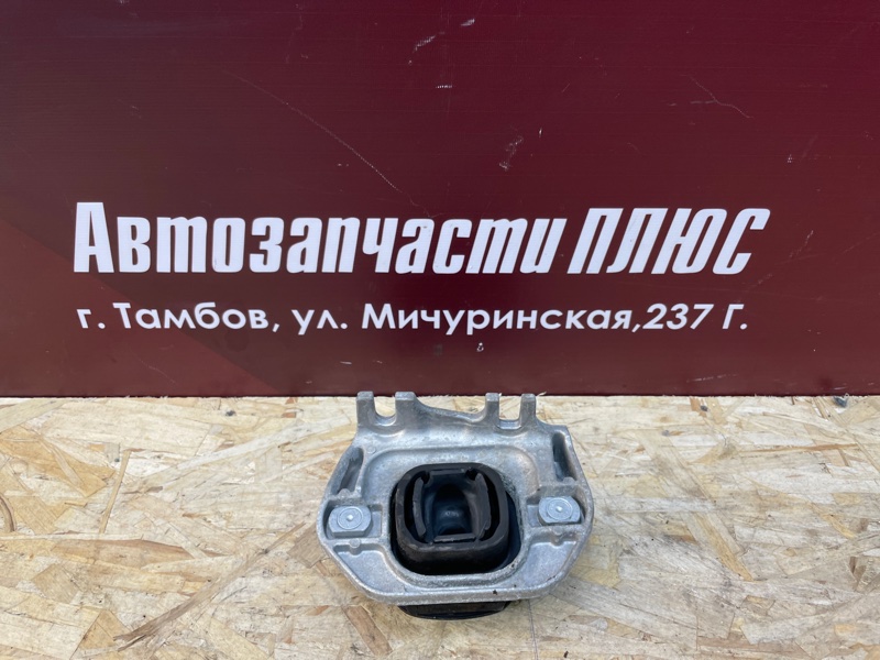 Опора двигателя