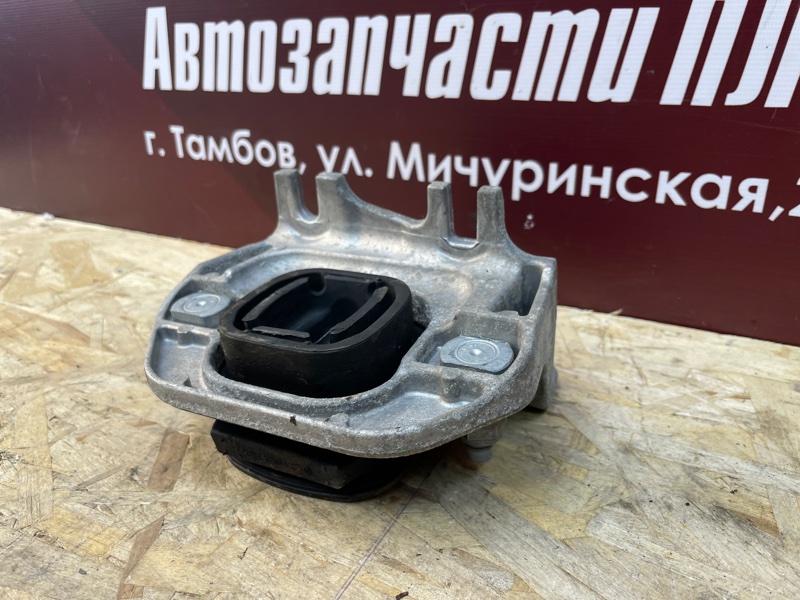 Опора двигателя