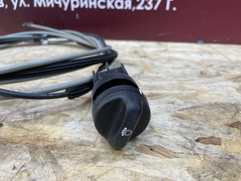 Трос замка капота