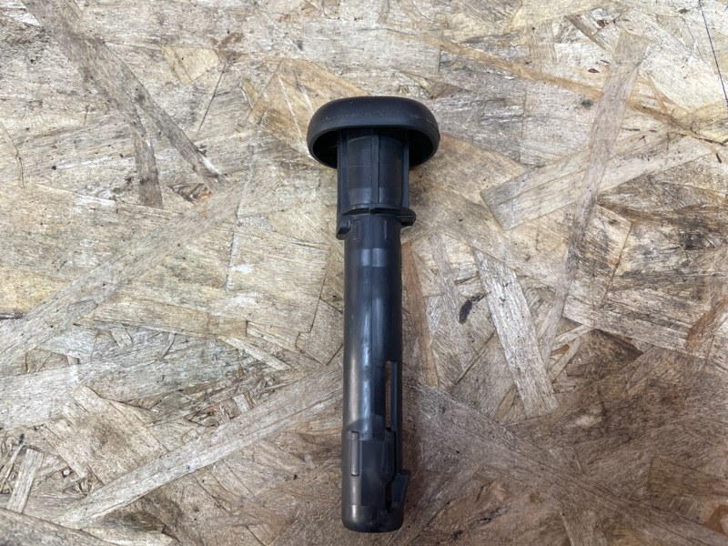 Втулка крепления подголовника