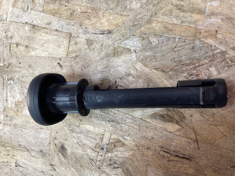 Втулка крепления подголовника