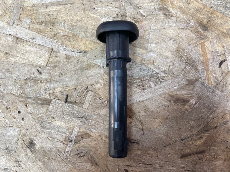 Втулка крепления подголовника