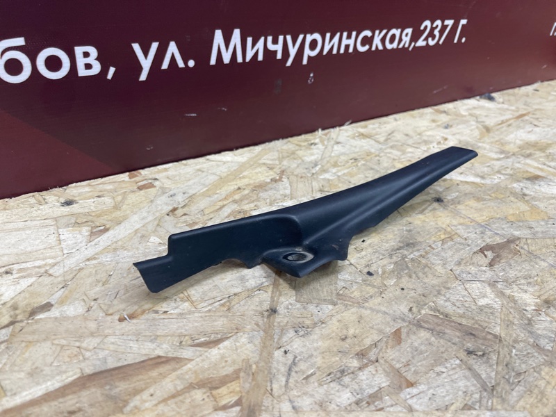 Накладка жабо