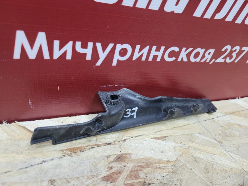 Накладка жабо