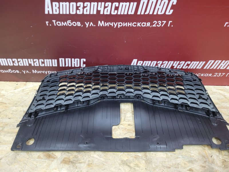 Решетка радиатора