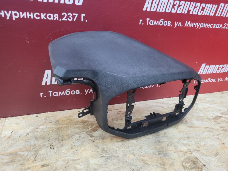 Верхняя накладка торпедо