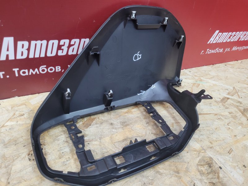 Верхняя накладка торпедо