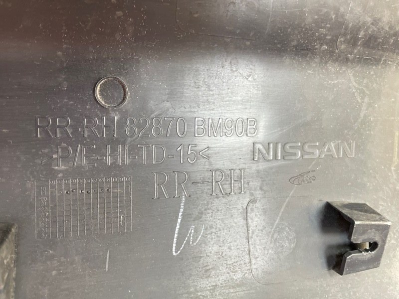 Молдинг двери