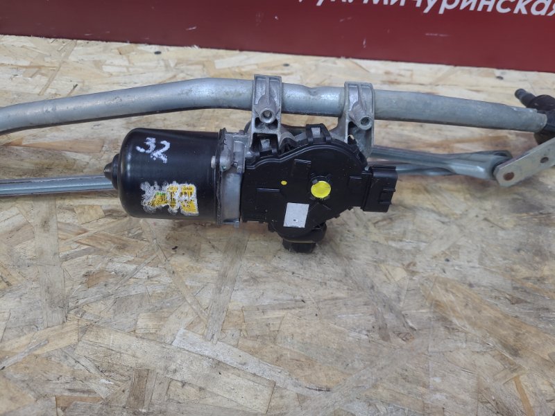 Трапеция дворников