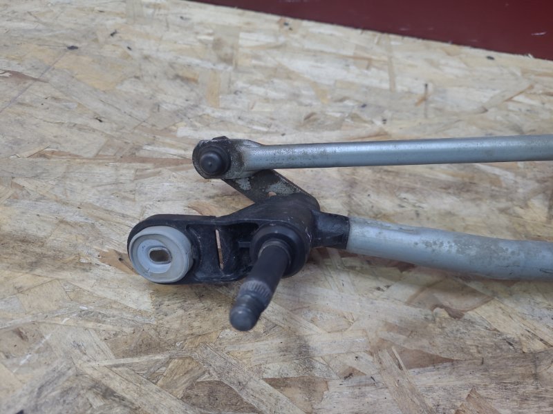 Трапеция дворников