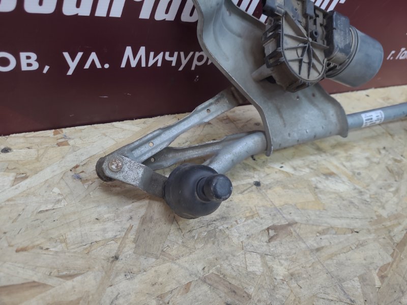 Трапеция дворников