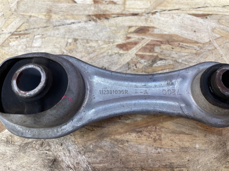 Опора двигателя