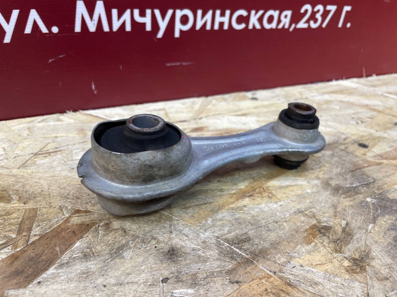 Опора двигателя