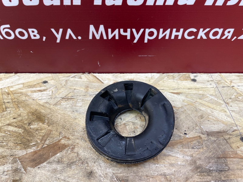 Верхняя опора    пружины