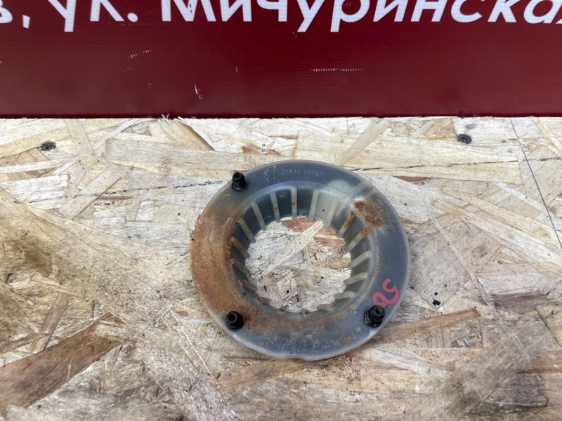 Опора пружины