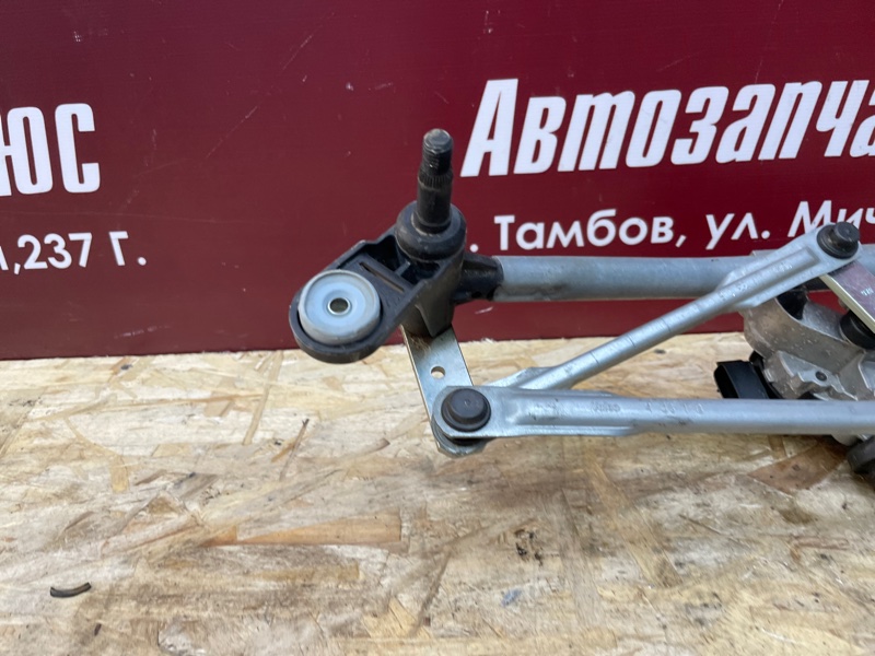 Трапеция дворников