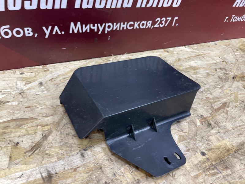 Кронштейн бампера