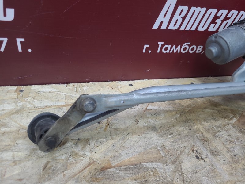 Трапеция дворников