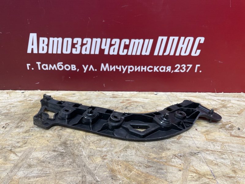 Кронштейн бампера