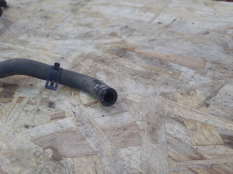 Шланг расширительного бачка