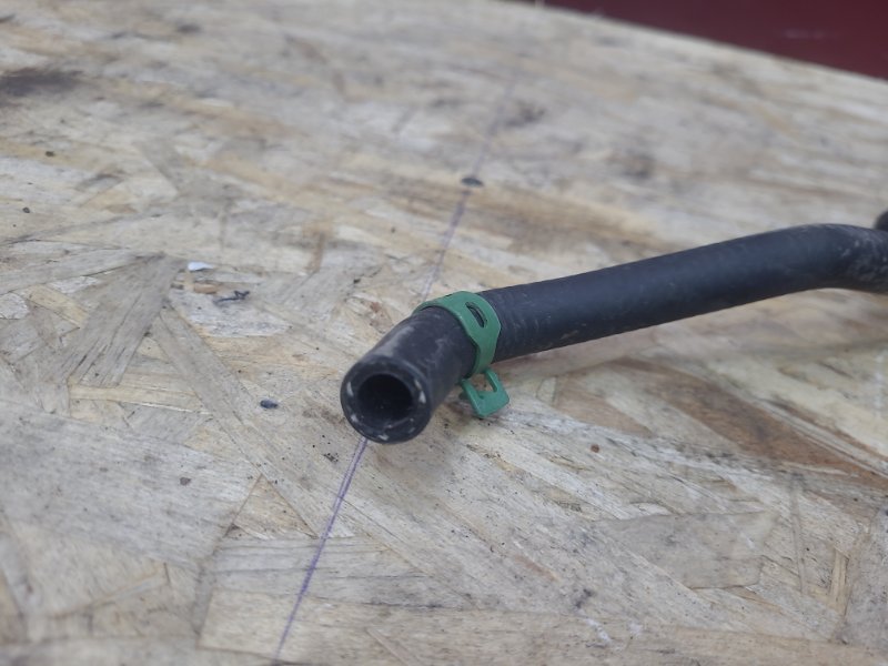 Шланг расширительного бачка