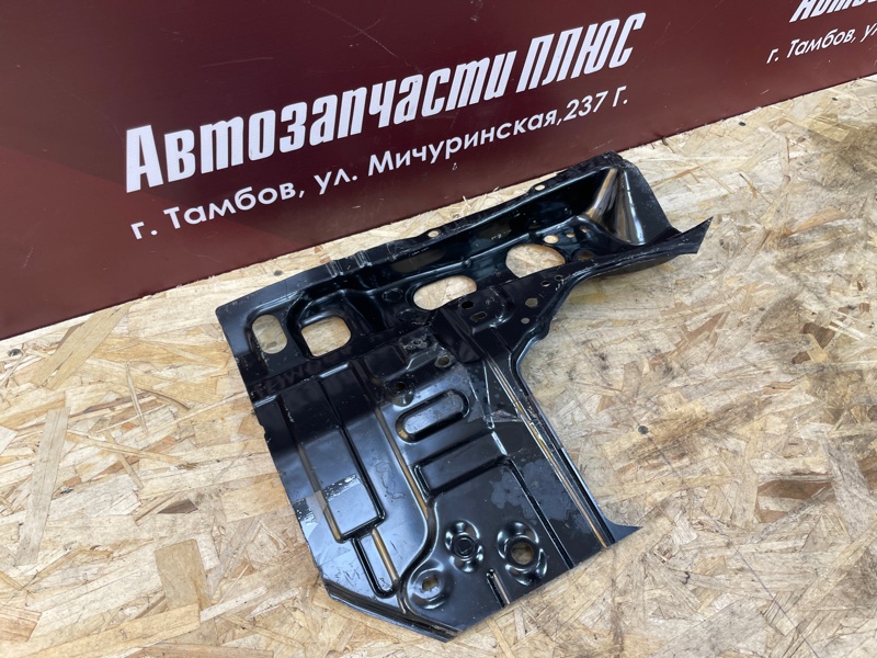 Кронштейн фары