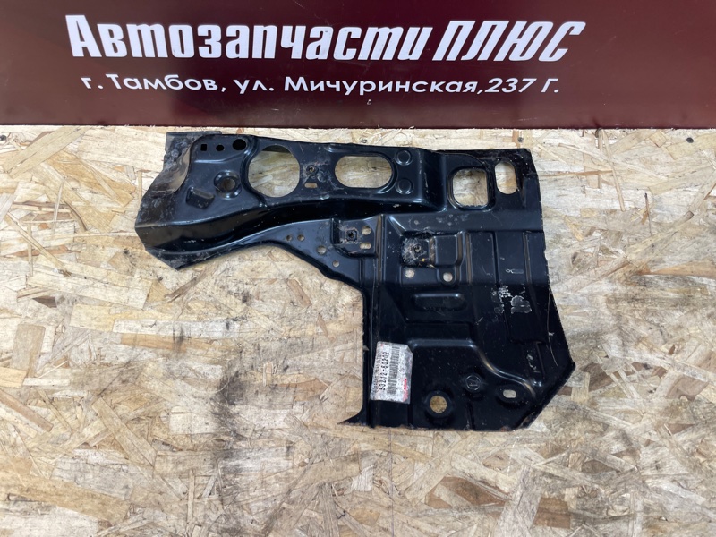 Кронштейн фары