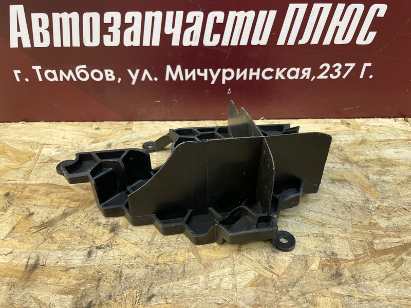 Усилитель двери