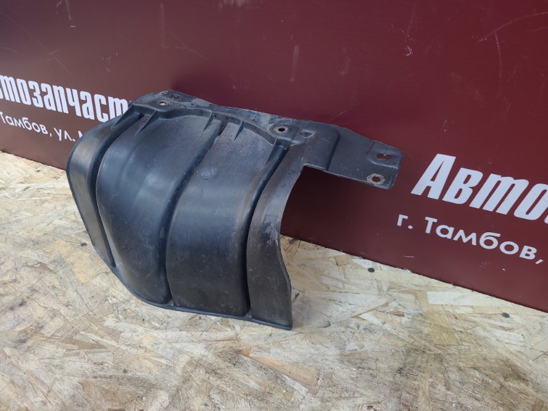 Пыльник двигателя