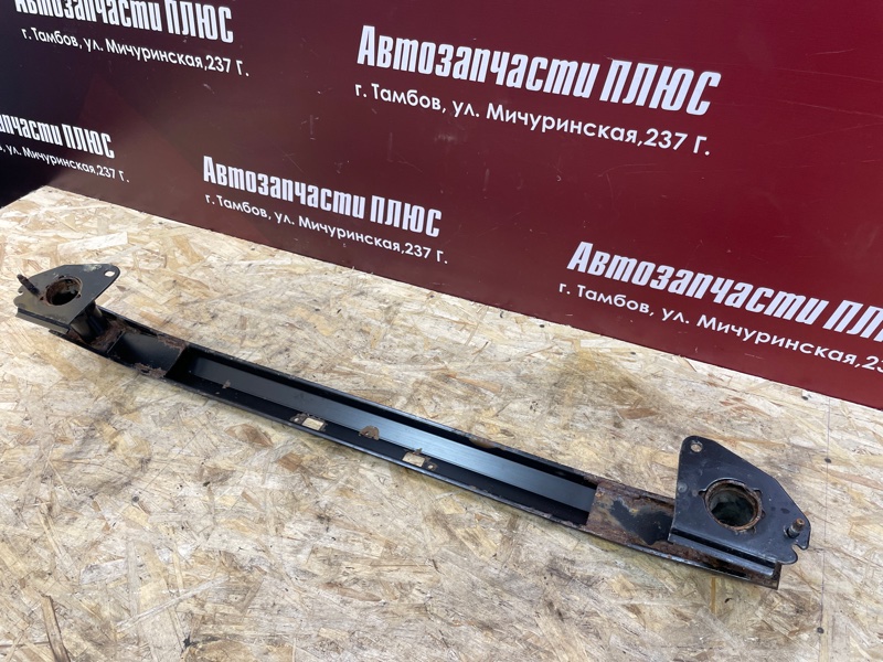 Усилитель   бампера