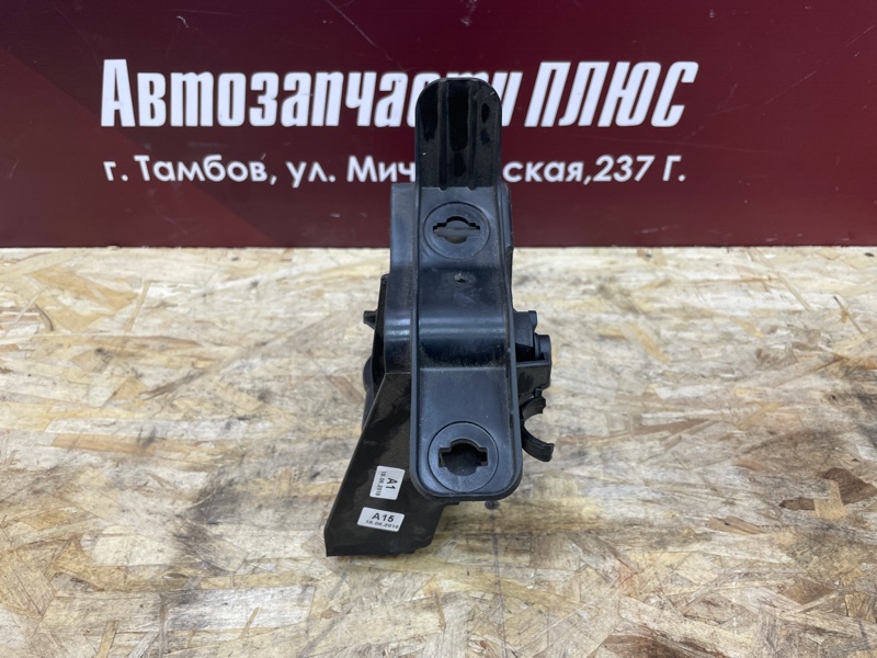 Педаль сцепления