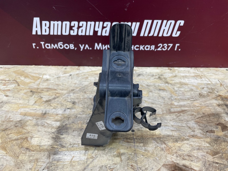 Педаль сцепления