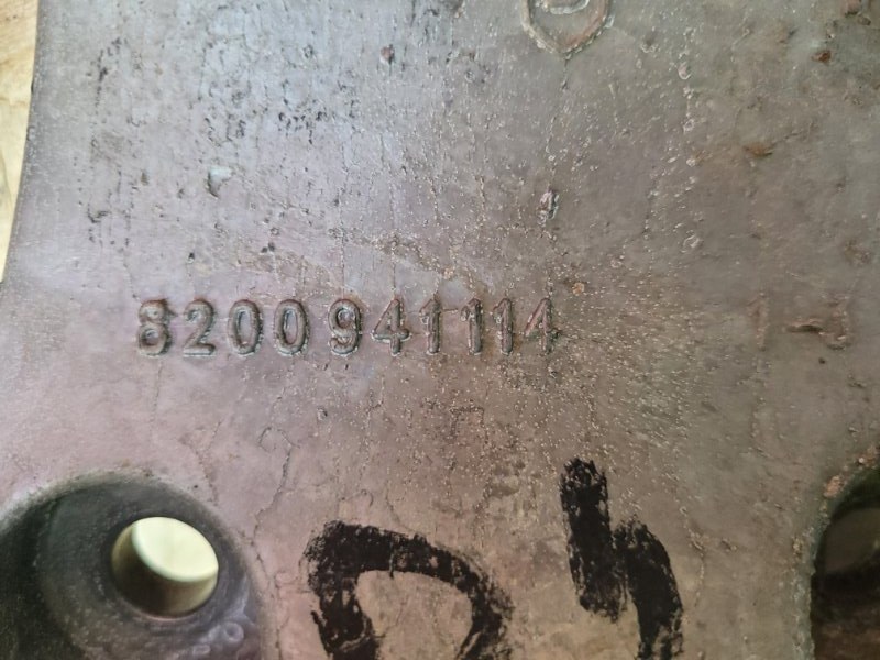 Кронштейн генератора