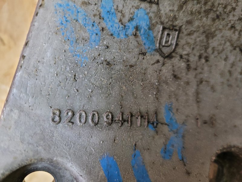 Кронштейн генератора