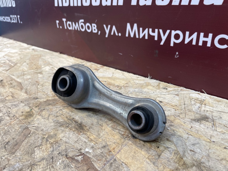 Опора двигателя