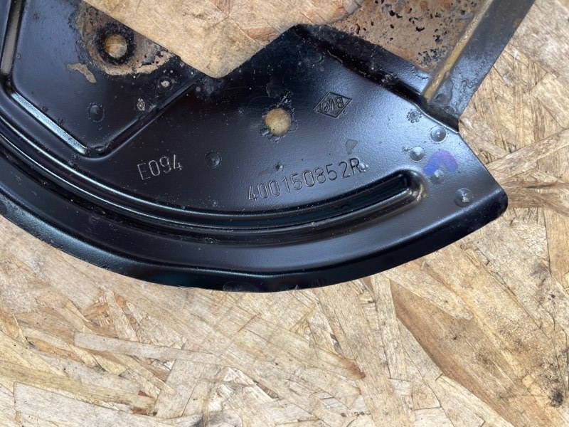 Пыльник тормозного диска