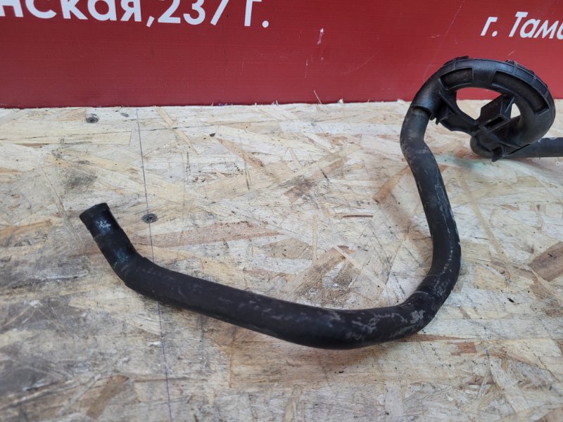 Патрубок радиатора