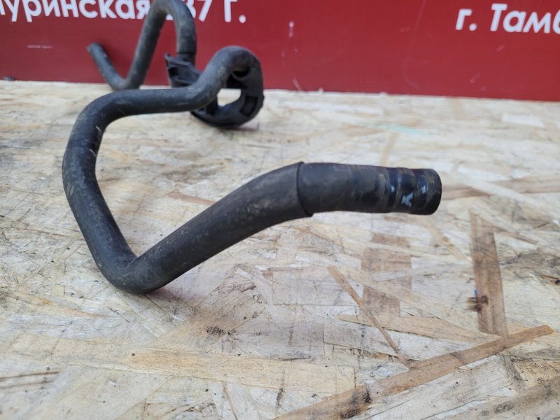Патрубок радиатора