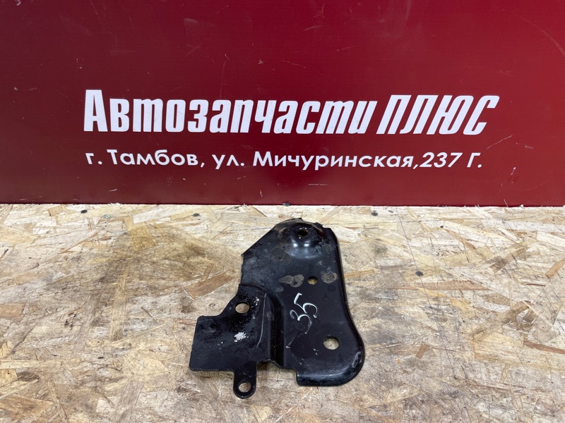 Кронштейн подрамника