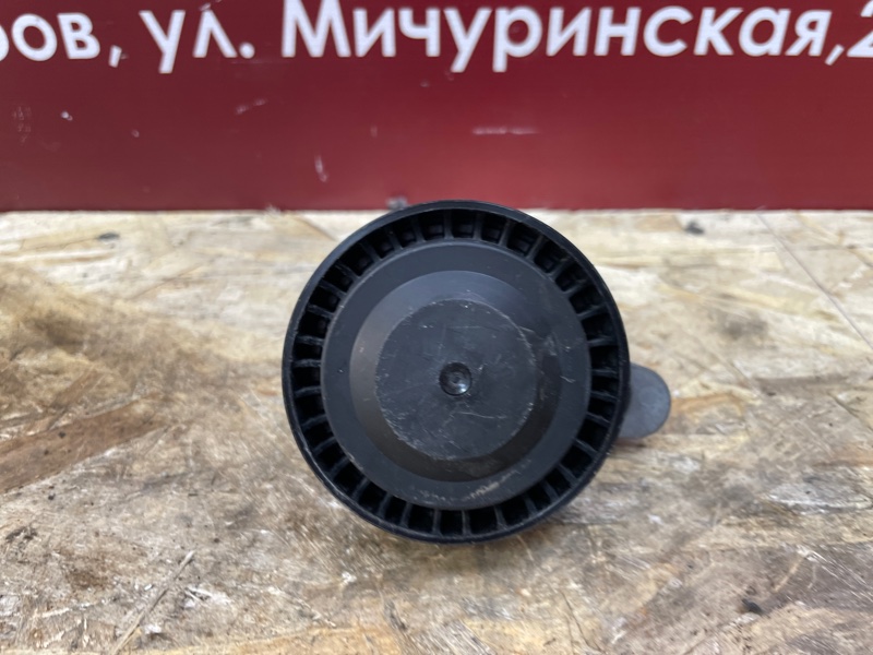 Ролик приводного ремня