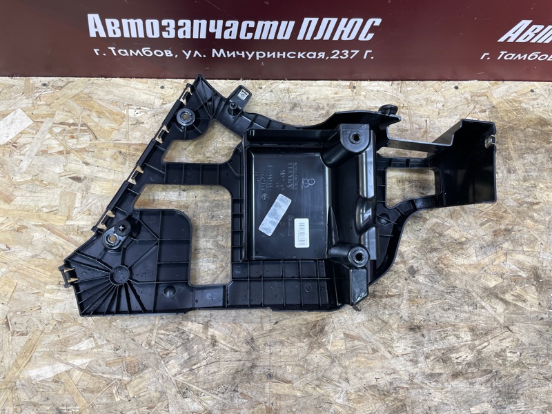 Кронштейн бампера