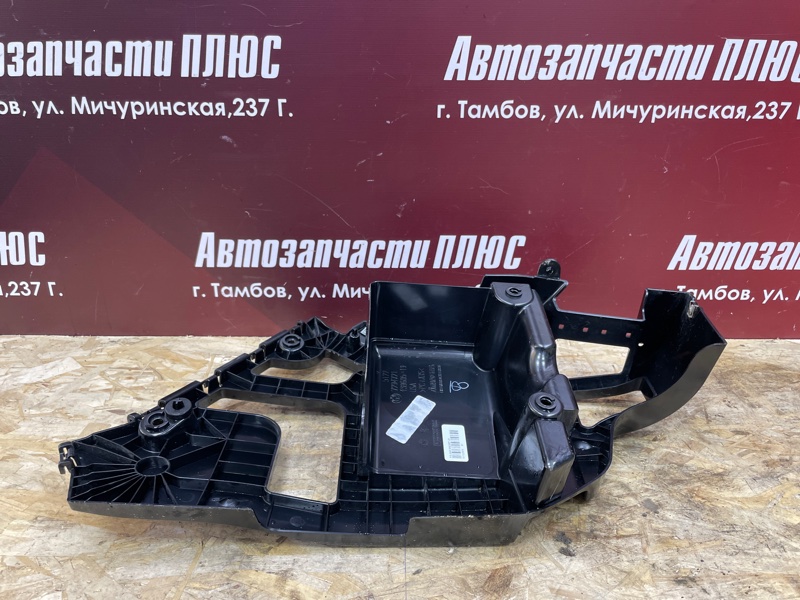 Кронштейн бампера