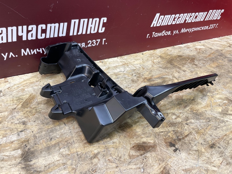 Кронштейн бампера