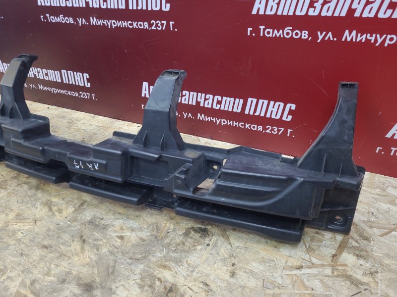 Усилитель бампера