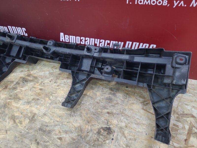 Усилитель бампера