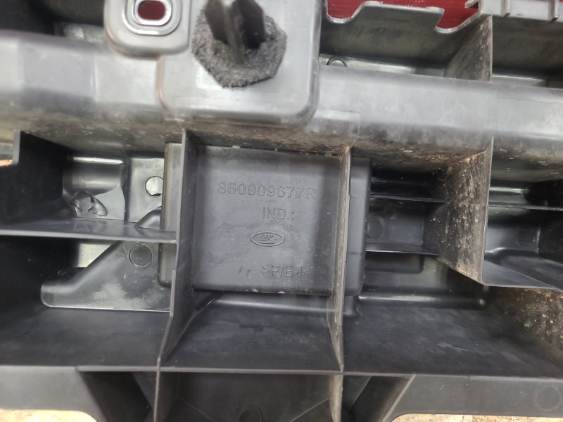 Усилитель бампера