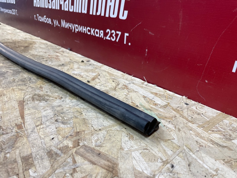 Уплотнитель жабо