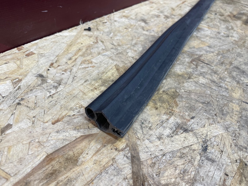 Уплотнитель жабо