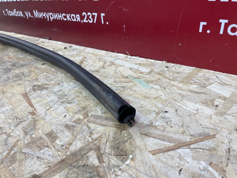 Уплотнитель жабо