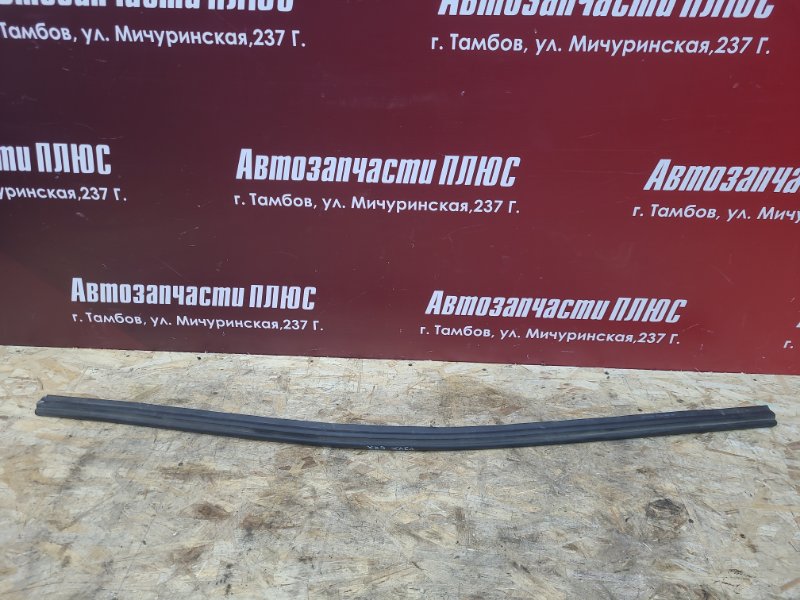 Уплотнитель жабо